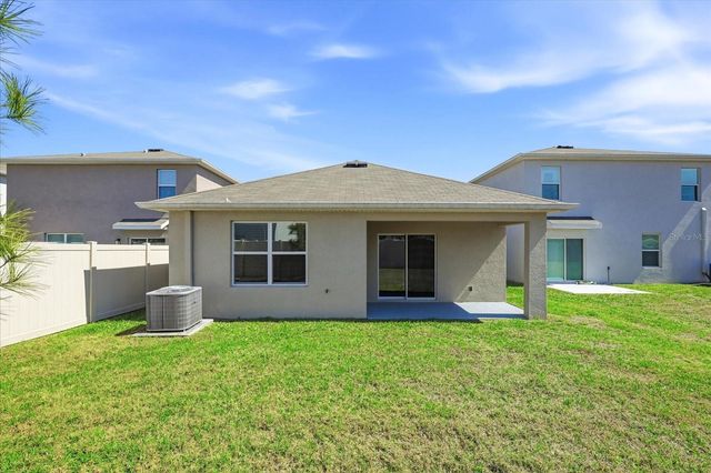 2901 MAIDEN GRASS ISLE, Wesley Chapel, FL 33543