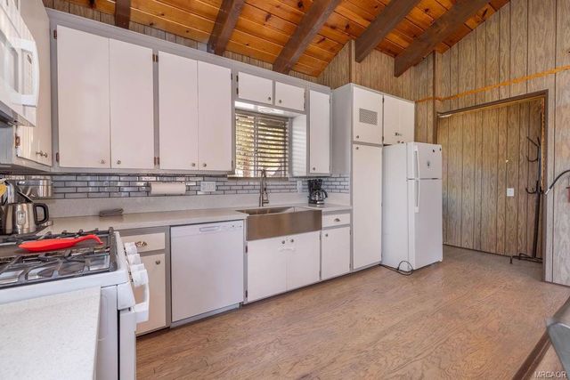40348 Cliff Lane, Big Bear, CA 92315