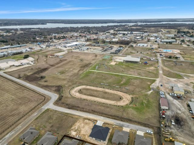 306 Day Drive, Mabank, TX 75147