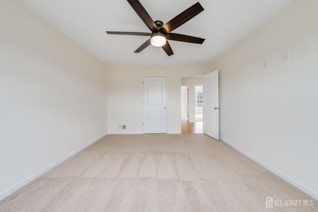 519 Fairview Avenue, Middlesex, NJ 08846