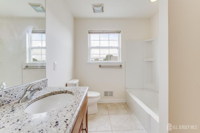 519 Fairview Avenue, Middlesex, NJ 08846