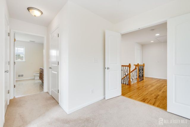 519 Fairview Avenue, Middlesex, NJ 08846