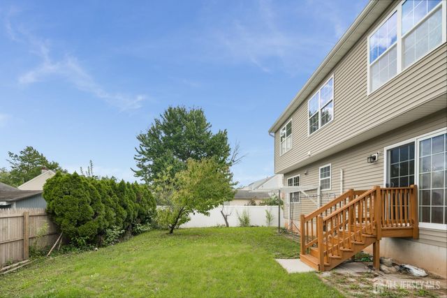 519 Fairview Avenue, Middlesex, NJ 08846