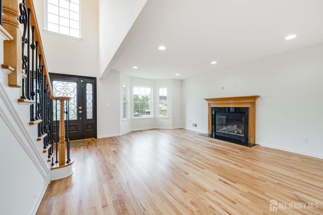 519 Fairview Avenue, Middlesex, NJ 08846