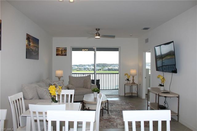 5527 DOUBLE EAGLE CIR 3843, Ave Maria, FL 34142