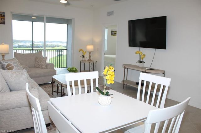 5527 DOUBLE EAGLE CIR 3843, Ave Maria, FL 34142