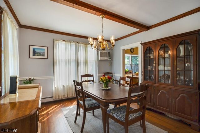 35 Lowell St, Westwood Boro, NJ 07675