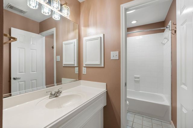 1919 Bailey Street, Houston, TX 77006