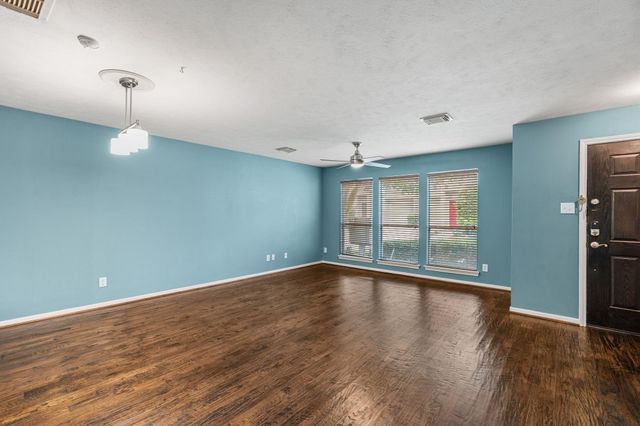 1919 Bailey Street, Houston, TX 77006