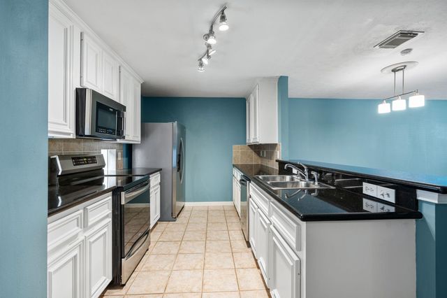 1919 Bailey Street, Houston, TX 77006