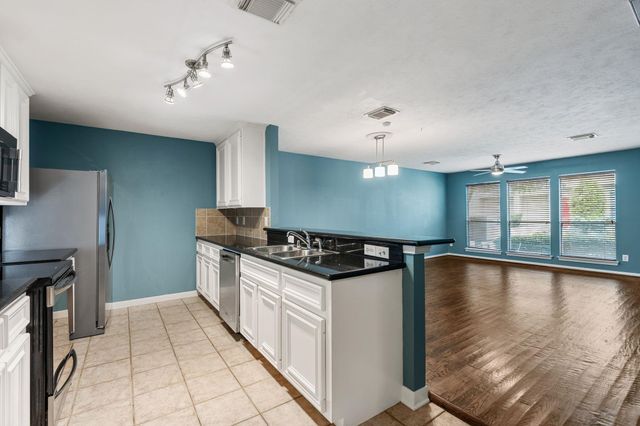 1919 Bailey Street, Houston, TX 77006
