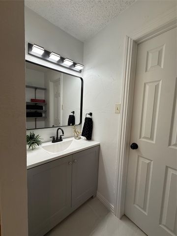 11655 Audelia Road 402, Dallas, TX 75243