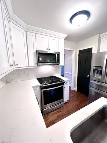 728 Willow Oak DR, Chesapeake, VA 23322