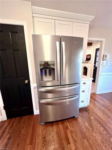 728 Willow Oak DR, Chesapeake, VA 23322