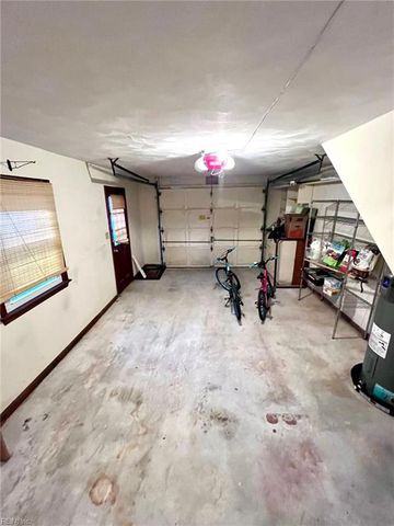 728 Willow Oak DR, Chesapeake, VA 23322