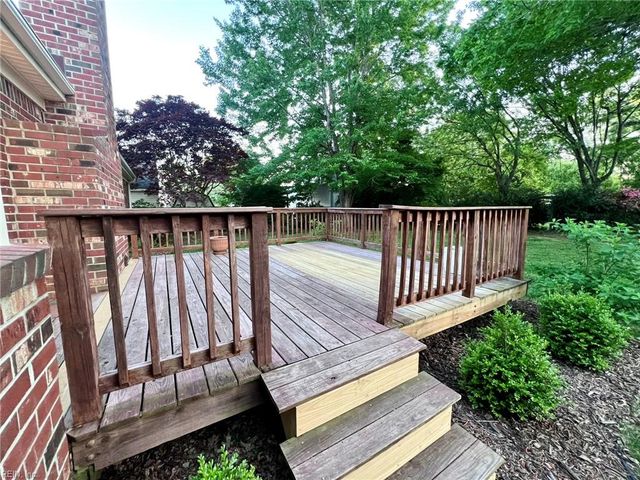 728 Willow Oak DR, Chesapeake, VA 23322