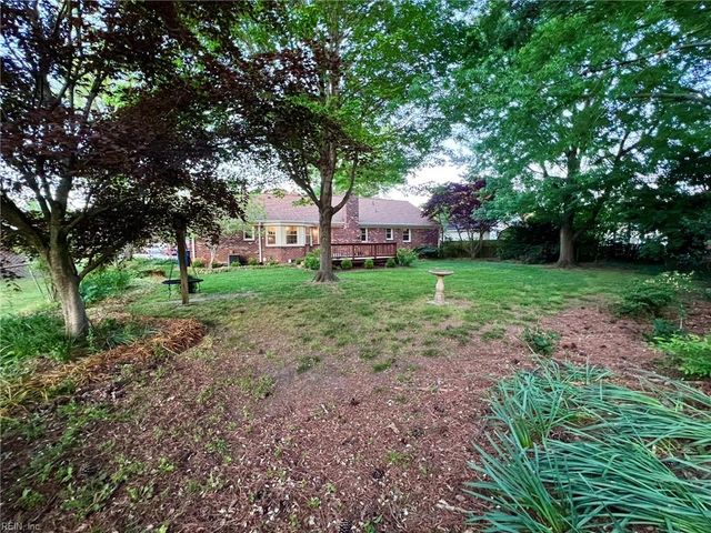 728 Willow Oak DR, Chesapeake, VA 23322