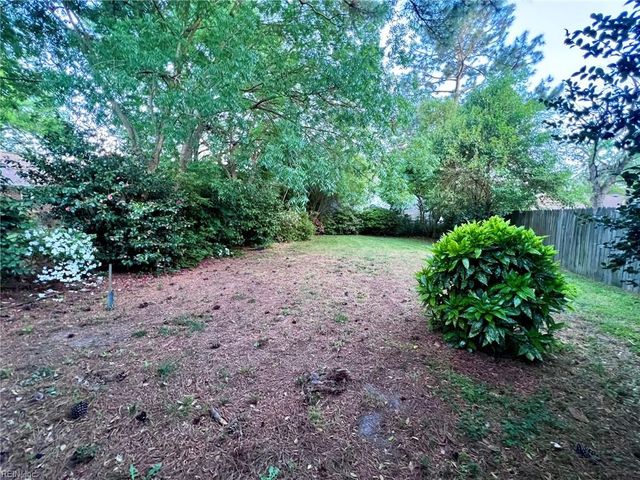 728 Willow Oak DR, Chesapeake, VA 23322