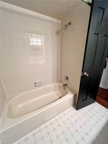 728 Willow Oak DR, Chesapeake, VA 23322