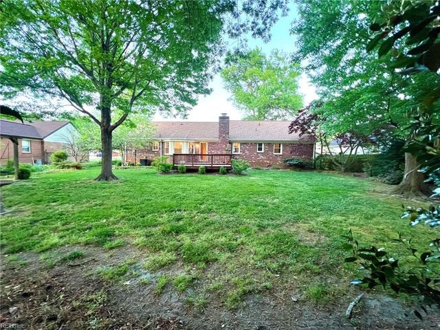 728 Willow Oak DR, Chesapeake, VA 23322