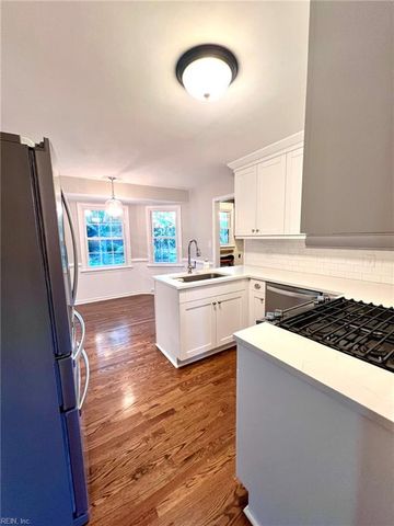 728 Willow Oak DR, Chesapeake, VA 23322