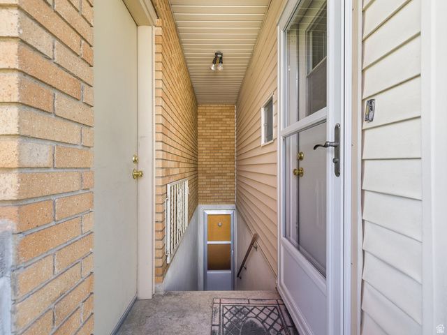 8328 S ROOSEVELT ST, Midvale, UT 84047
