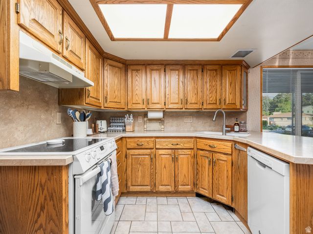 8328 S ROOSEVELT ST, Midvale, UT 84047