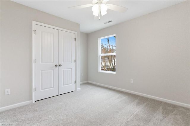 2 Tiffany LN, Hampton, VA 23664