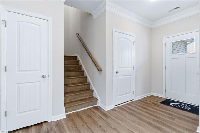 2 Tiffany LN, Hampton, VA 23664