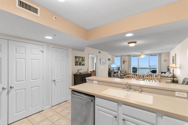 1003 S Ocean Blvd Unit 902, North Myrtle Beach, SC 29582