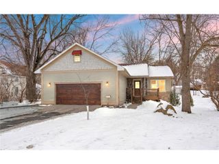 530 E 6th Street, New Richmond, WI 54017