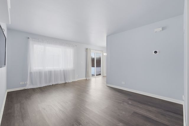 269 E Alpine Drive, Glendale Heights, IL 60139