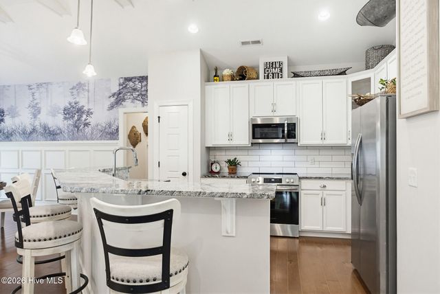 275 Arden Drive, Hampstead, NC 28443