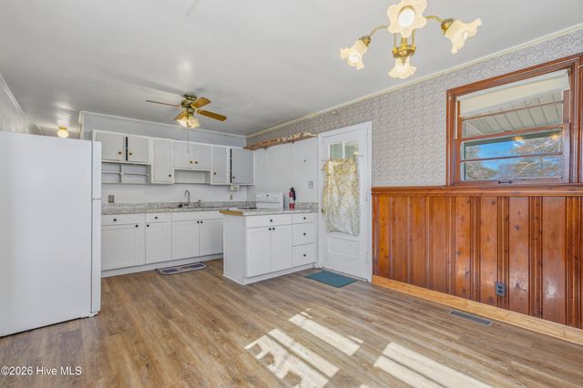 127 Bryan Place, Jacksonville, NC 28540