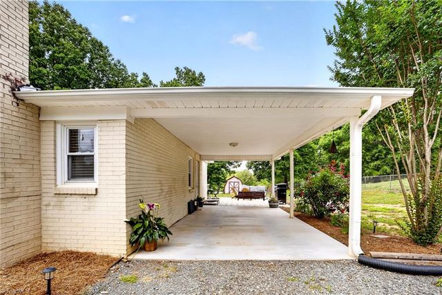 1111 Foxtrot Court, King, NC 27021