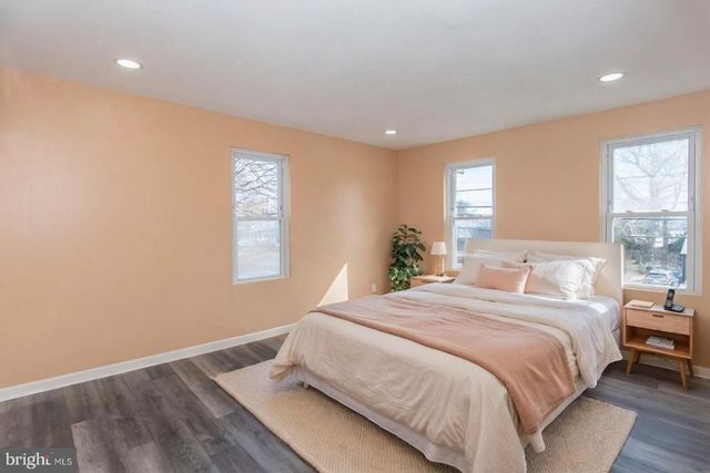 7105 N RADCLIFFE ST, Bristol, PA 19007