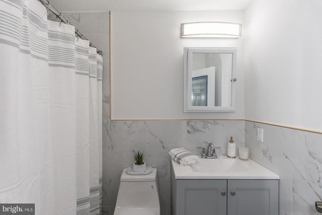 7105 N RADCLIFFE ST, Bristol, PA 19007