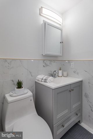 7105 N RADCLIFFE ST, Bristol, PA 19007