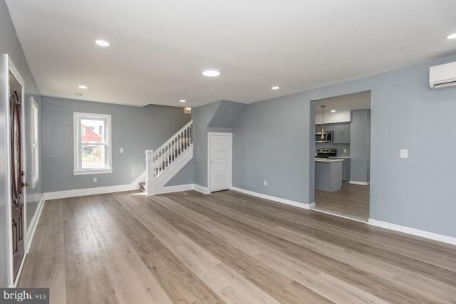 7105 N RADCLIFFE ST, Bristol, PA 19007