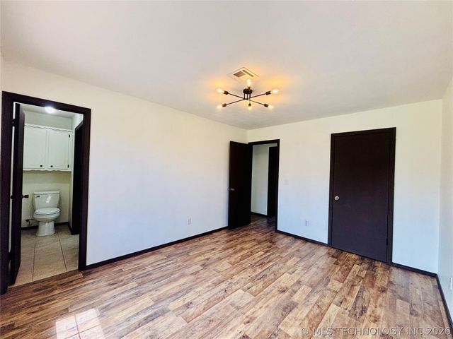 417308 Bridgeport Road, Eufaula, OK 74432