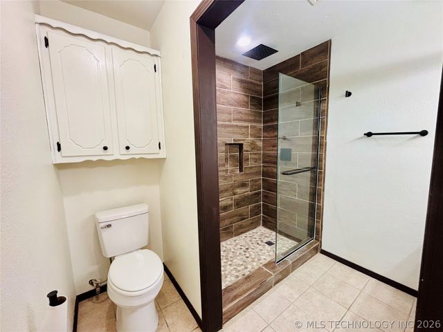 417308 Bridgeport Road, Eufaula, OK 74432