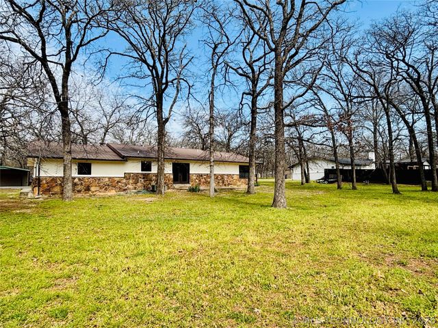 417308 Bridgeport Road, Eufaula, OK 74432