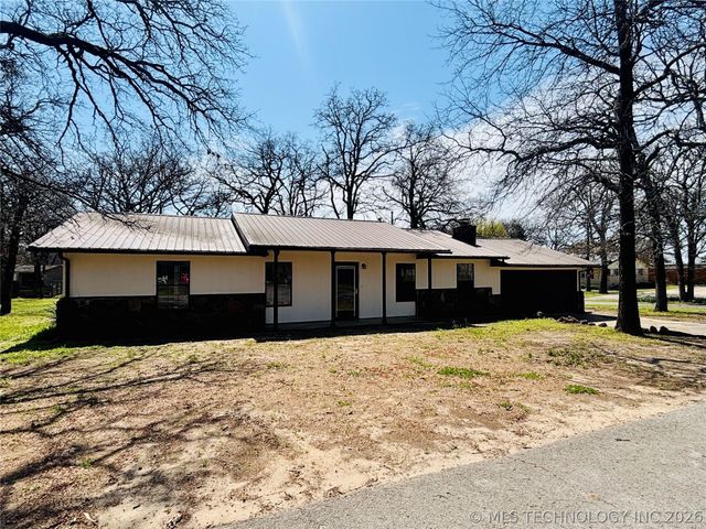 417308 Bridgeport Road, Eufaula, OK 74432