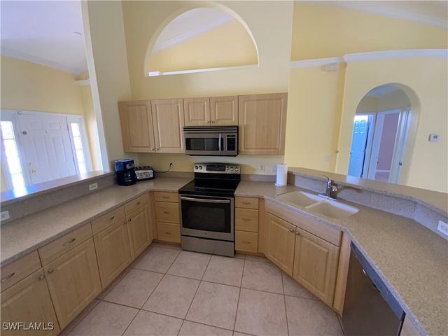 3817 NW 46th ST, Cape Coral, FL 33993