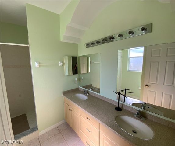 3817 NW 46th ST, Cape Coral, FL 33993