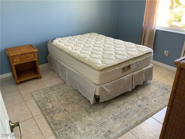 3817 NW 46th ST, Cape Coral, FL 33993