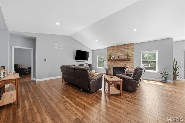 648 Wyndview Drive, O'fallon, MO 63367