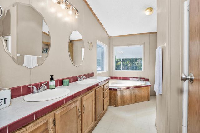 380 Rose Hill Road, Coldspring, TX 77331