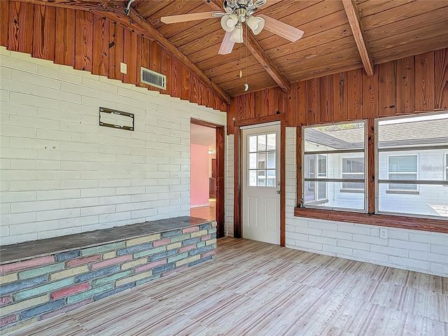 243 S HULL AVENUE, Deland, FL 32720