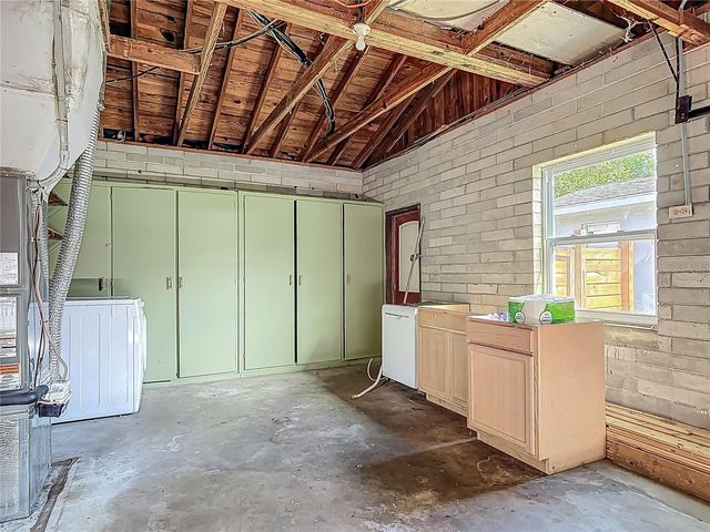 243 S HULL AVENUE, Deland, FL 32720